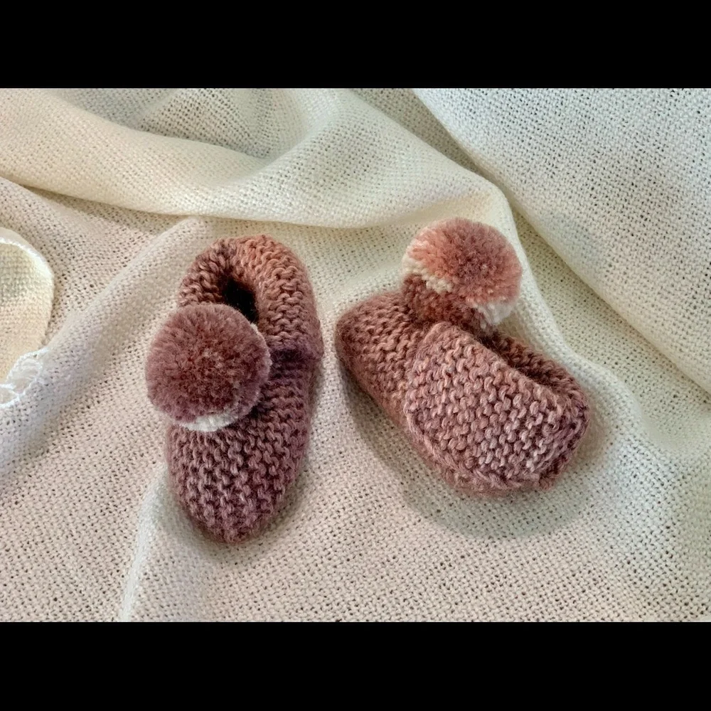 Baby Booties 0-3 months, Baby Shoes with Pompons, Newborn Socks Baby Sho…